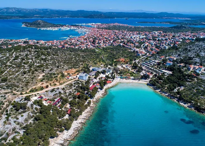 House With A Parking Space - 12159 *